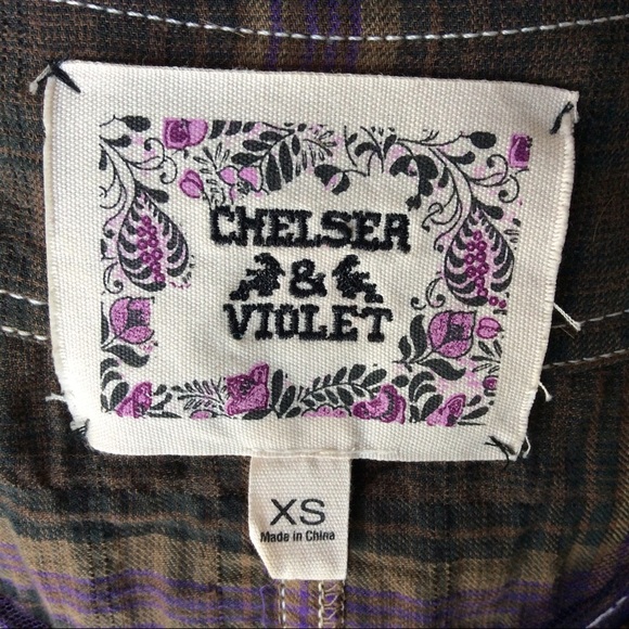 Wood Bead Embellished Plaid Top - Picture 5 of 5